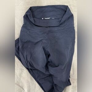 Aritzia black Active Leggings